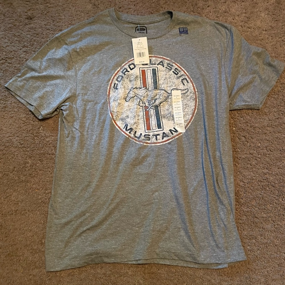 Kohl's Gray Ford Mustang Graphic Tee